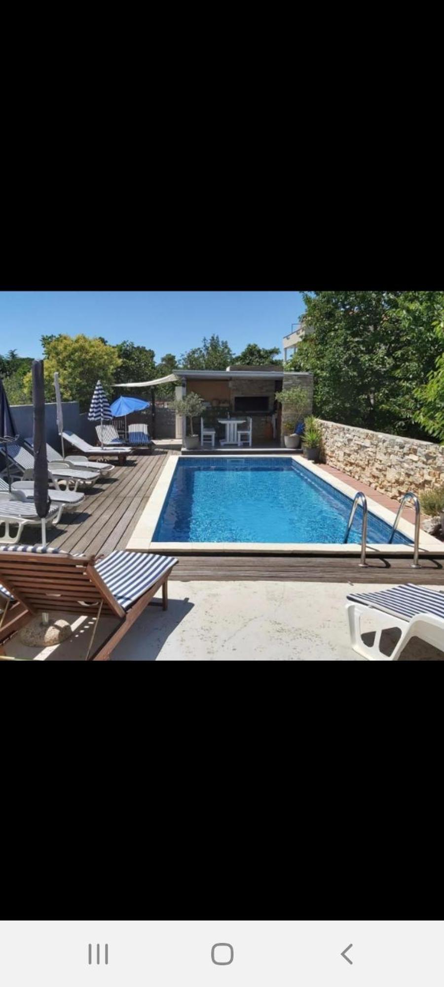 Apartman Luce With Shared Pool Zadar Exterior photo